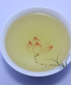 Sắc nước trà nõn tôm Tân Cương