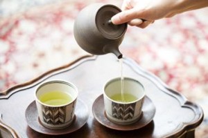 Liều lượng – Thời điểm – tác dụng phụ khi dùng nhiều trà xanh